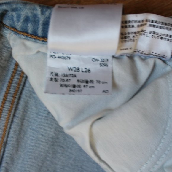 LEVI'S Wedgie Straight Jeans - Picture 8 of 9